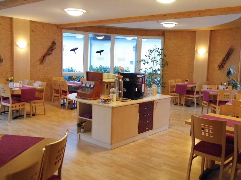 Hotel Am See Rust Dış mekan fotoğraf
