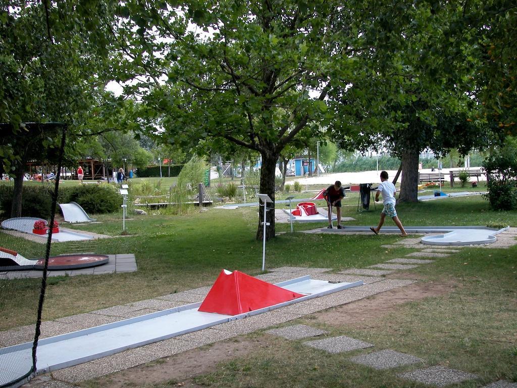Hotel Am See Rust Dış mekan fotoğraf